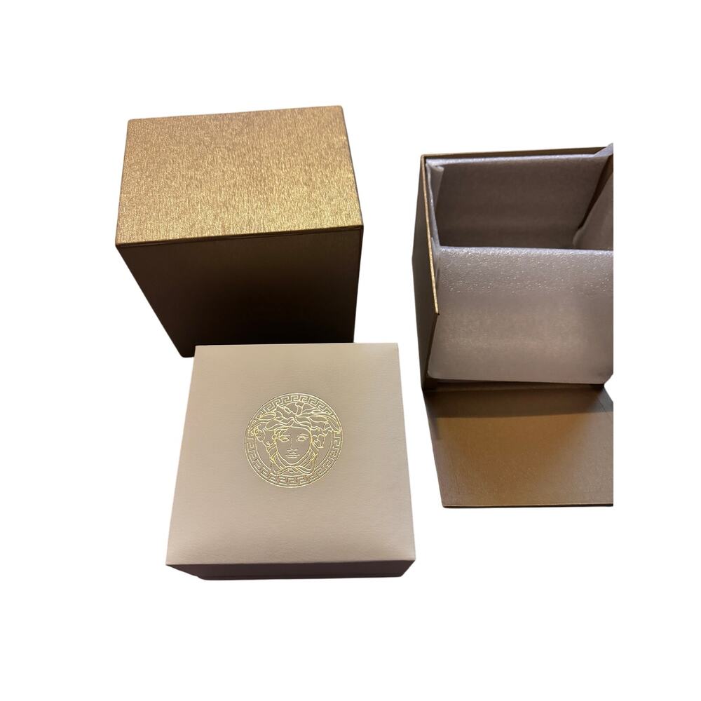 Versace VE8102319 V-Circle Lady white gold Stainless Steel Women's Watch NEW - Picture 12 of 14